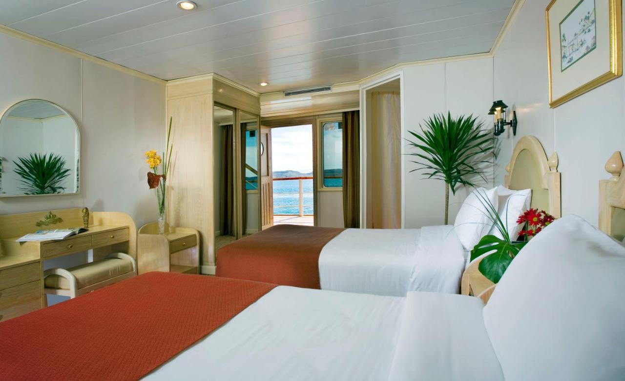 Moevenpick Prince Abbas Lake Nasser Cruise, Every Monday Four Nights From Aswan, Every Friday Three Nights From Abu-Simbel - Including Excursions And Sightseeing Eksteriør bilde